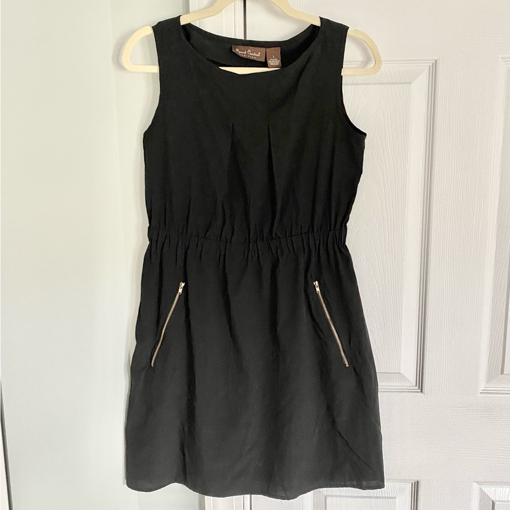 Speed Control New York Black Sleeveless Mini Dress